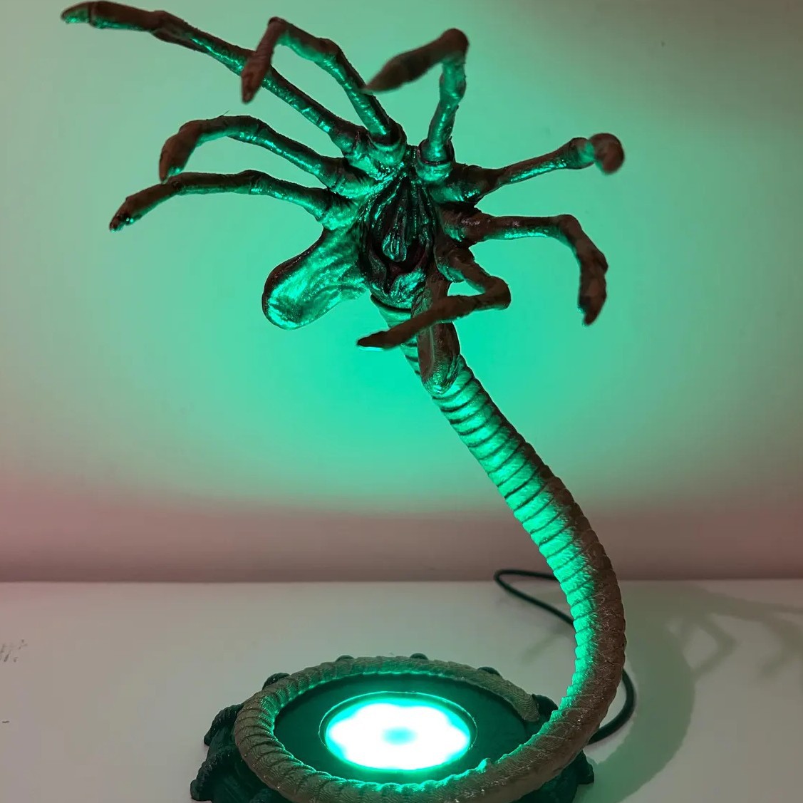 Uzaylı Facehugger Lambası Gece - Lighting Decor Home incelemesi ve fiyatı